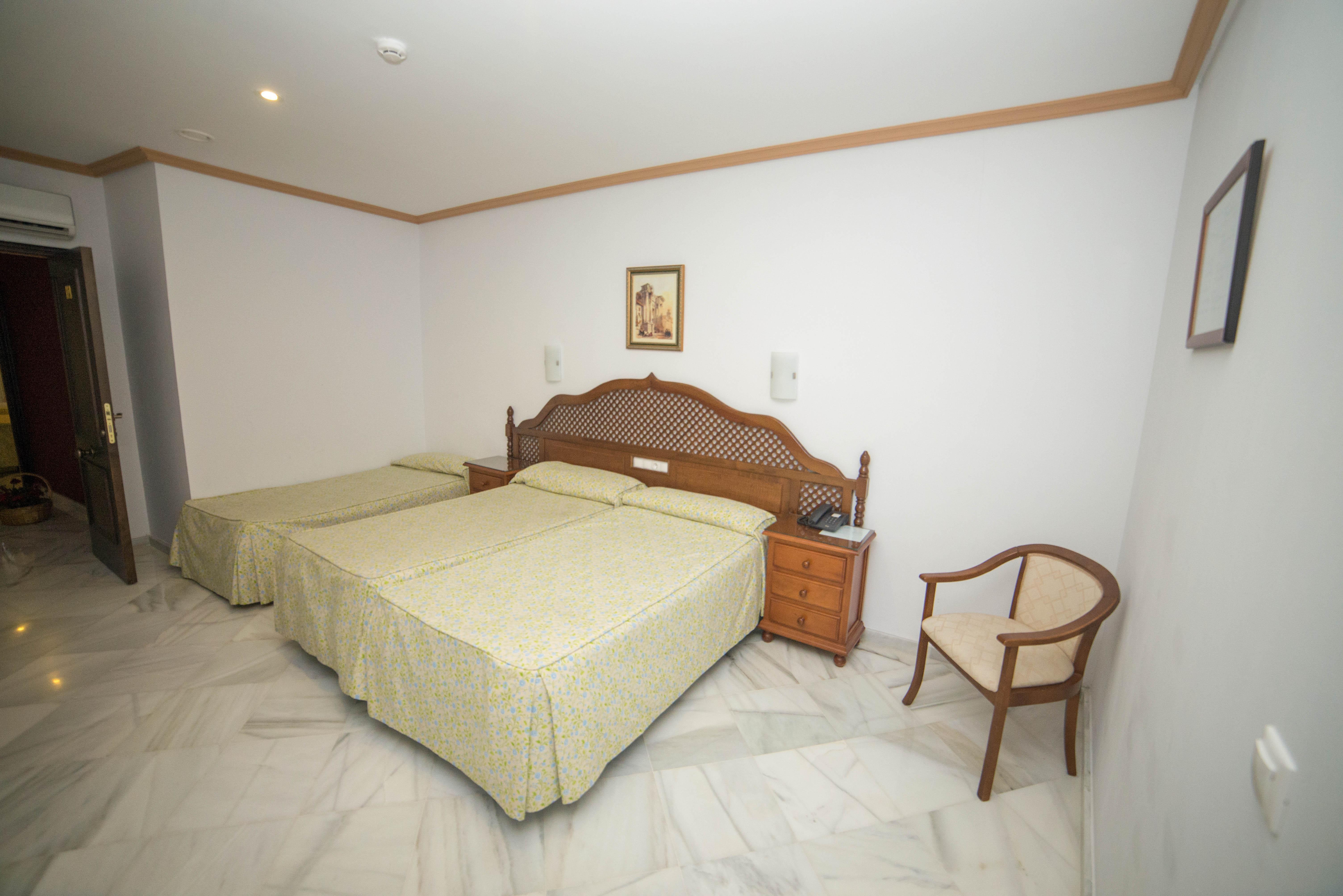 Hotel Los Omeyas Cordoba Luaran gambar