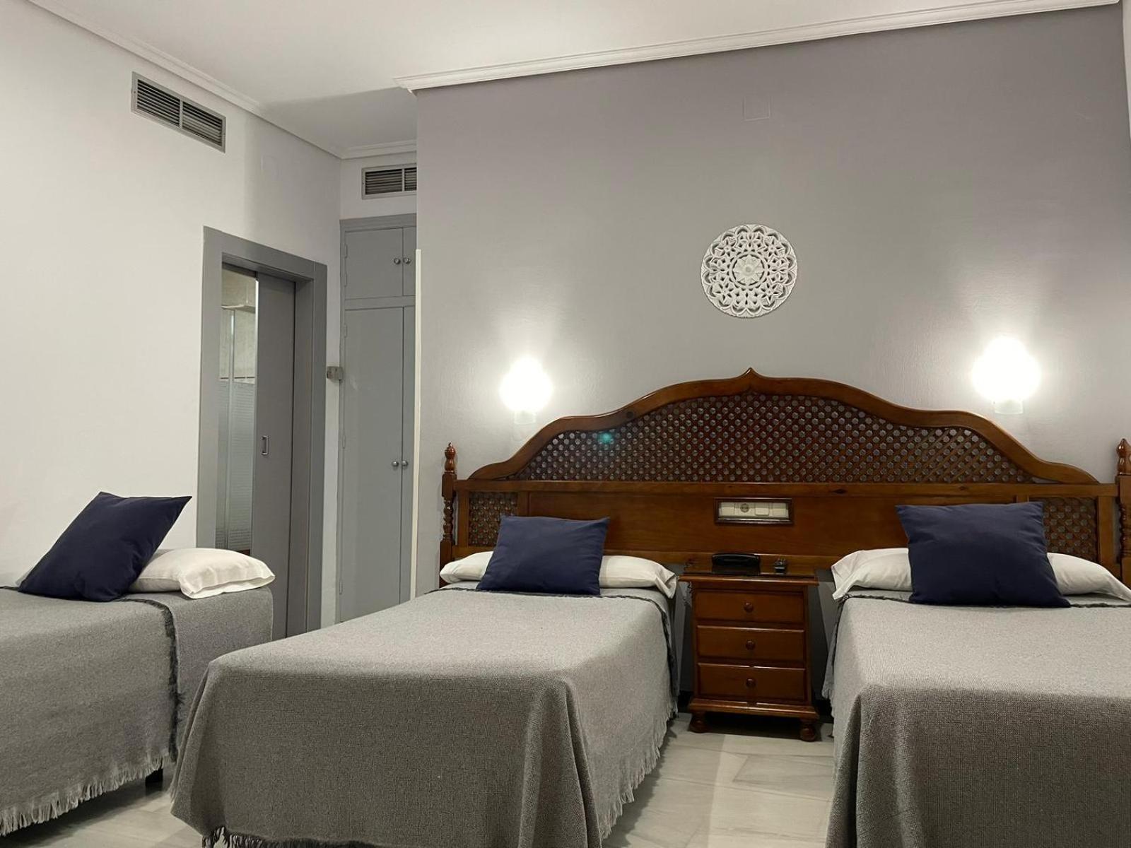 Hotel Los Omeyas Cordoba Luaran gambar
